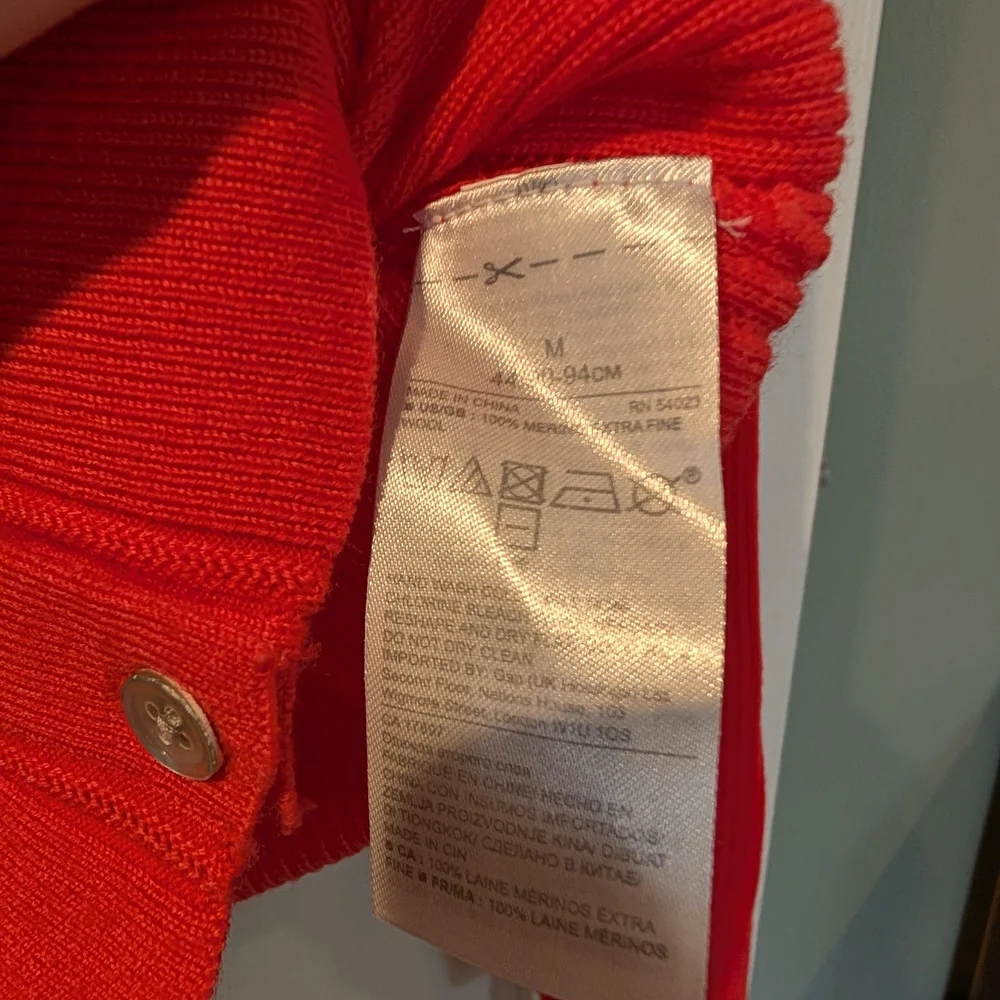 Beautiful Banana Republic 100% Merino Ribbed Pointelle Cardigan - Like New! - Picture 5 of 6